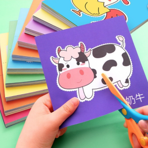 Đồ chơi thủ công - Rèn vận động tinh